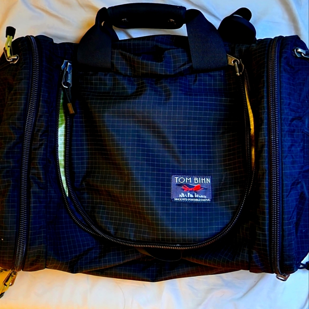 Tom Bihn Aeronaut 30 Travel Bag